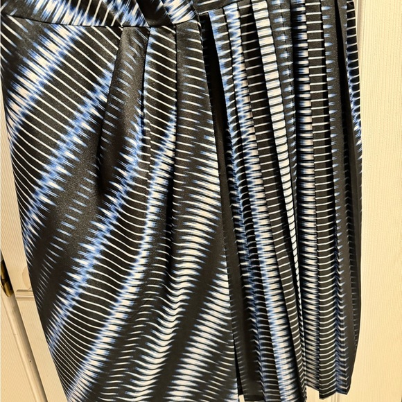 Tahari Multicolor Asymmetrical Dress sleeveless - Picture 3 of 6